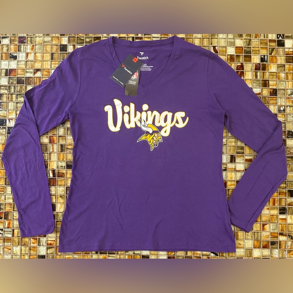 Women's Fanatics Minnesota Vikings Fitted V-Neck Long Sleeve Shirt~Large~NWT~$35